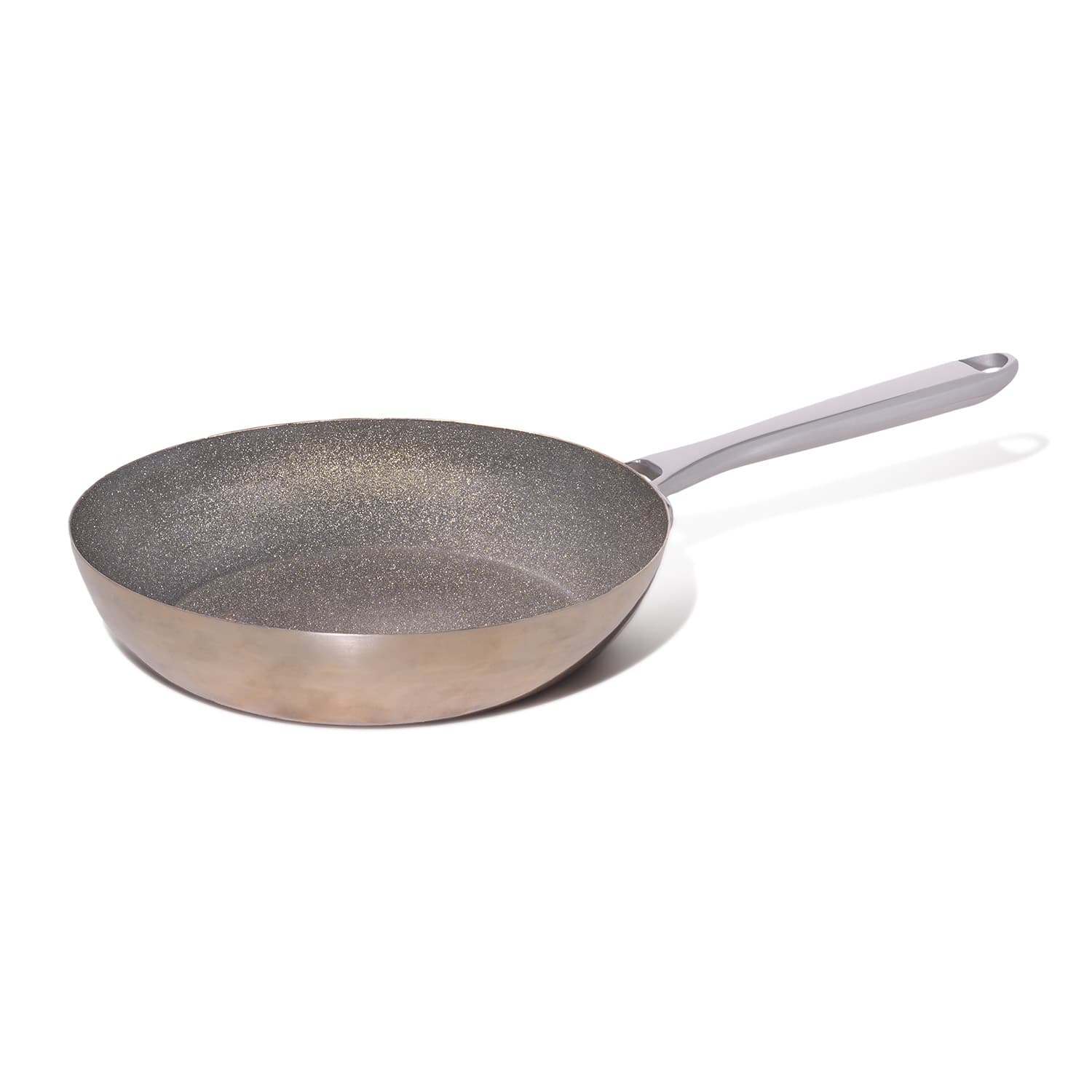 60 carats pan with metal handle